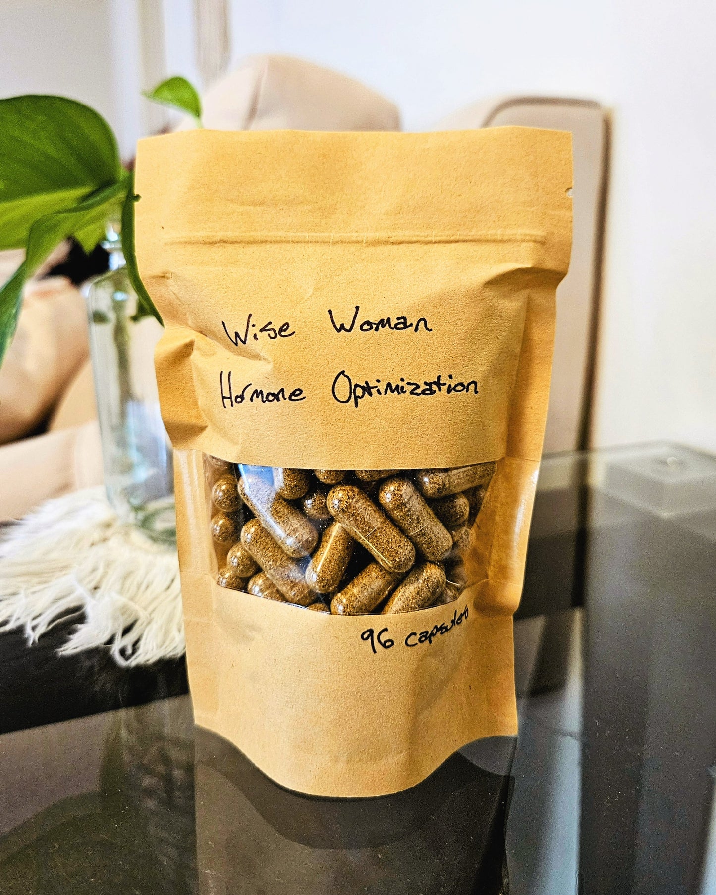 Wise Woman Female Hormone Balancing Herbal Capsules - Shatavari, Schisandra, Vitex (Chaste Berry) & Turmeric - For PMS, Menopause, and More